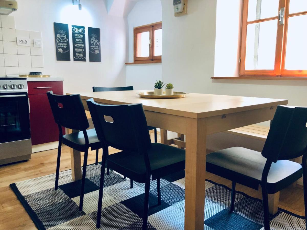 Seayou!***Charming 1-Bedroom Rental Unit In The Old City Center Of Cres Eksteriør bilde