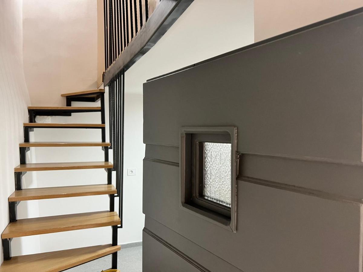 Seayou!***Charming 1-Bedroom Rental Unit In The Old City Center Of Cres Eksteriør bilde